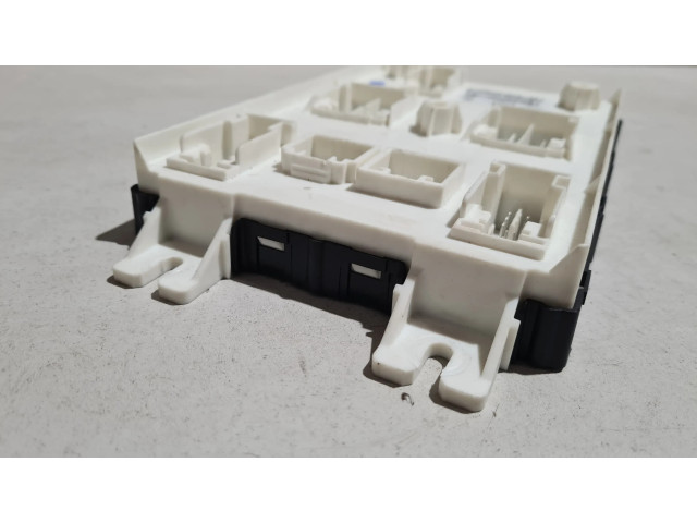 Блок комфорта 68226670AA, 68230066AA Maserati Ghibli