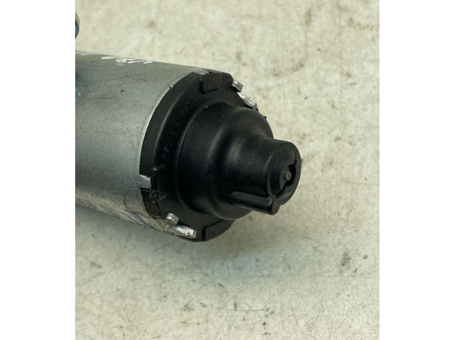 Моторчик заднего дворника W000023200, 31290787 Volvo V70