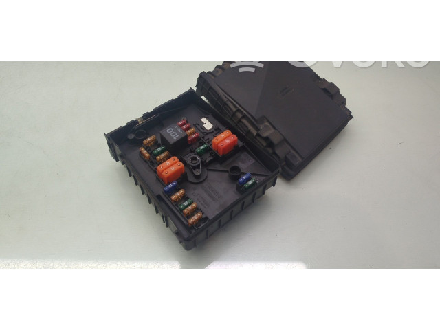 Рулевая рейка Блок предохранителей 1K0937132F, 1K0937125017183071 Volkswagen Caddy 2004 - 2010 года