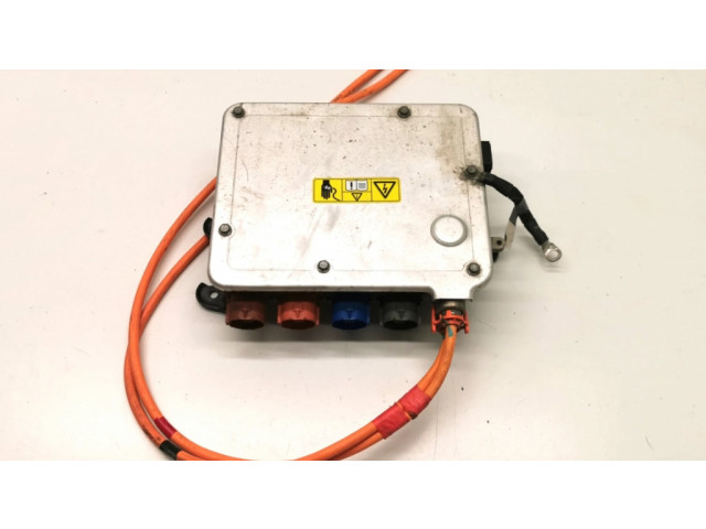 Преобразователь напряжения