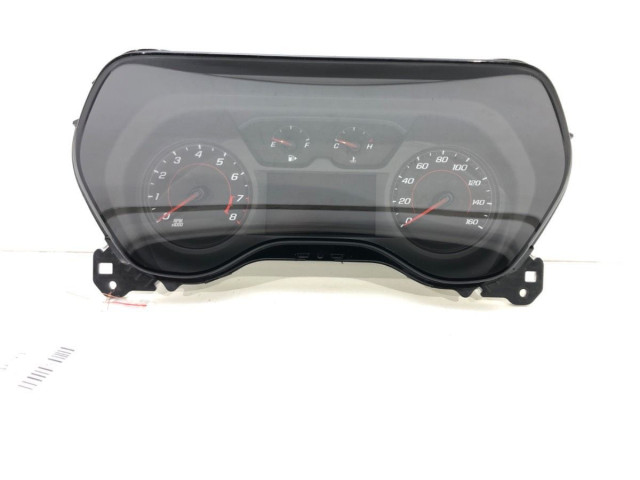 Панель приборов 84025439 Chevrolet Camaro