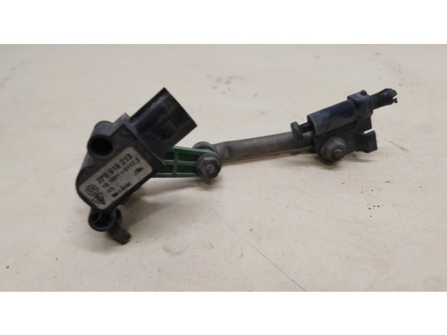 Передний датчик высоты подвески