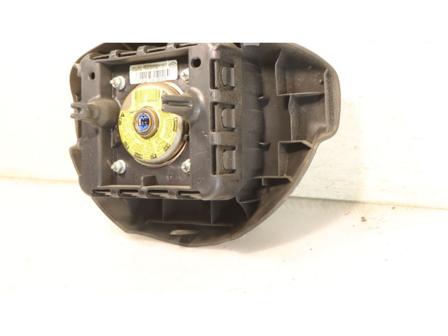 Подушка безопасности водителя Dacia Dokker