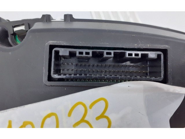 Přístrojová deska SsangYong Tivoli 2015 8021035050, 170508