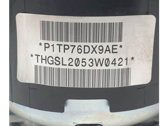 Подушка безопасности водителя K52029351AE   Fiat Freemont