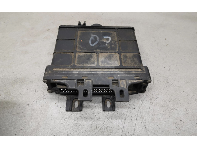 Блок управления коробкой передач 01M927733EQ, 5DG00792103 Audi A3 S3 8L