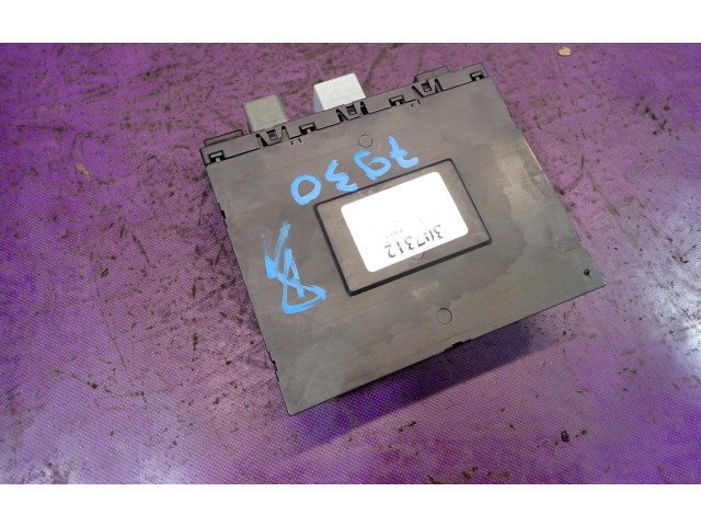 Блок предохранителей 3C8937049D, 3C8937049D Skoda Octavia Mk2 (1Z)