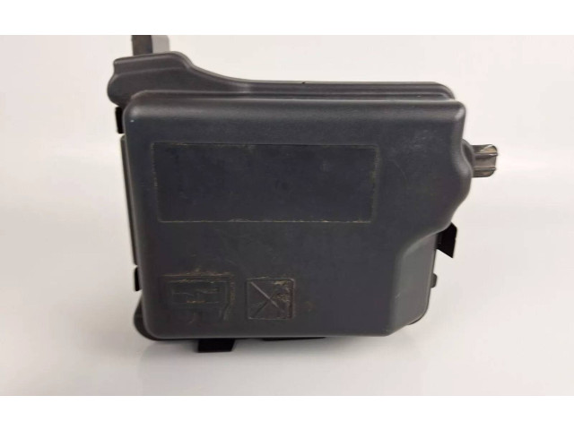 Блок предохранителей 1495299080, 1001613   Citroen C8    