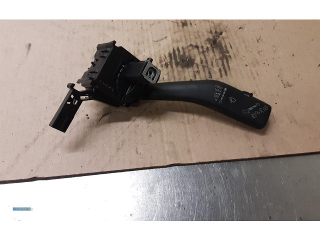 Ручка стеклоочистителей Volkswagen Caddy