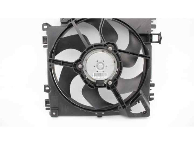 Вентилятор радиатора 7701068310, 8200748439 Renault Clio III