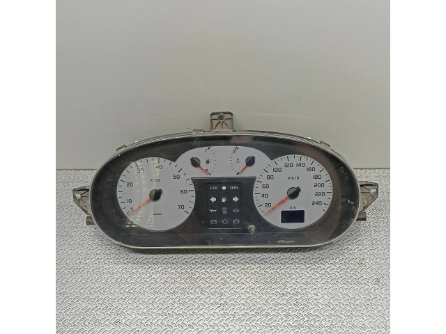 Přístrojová deska  Renault Scenic RX 2001 P8200071820, 21658869  