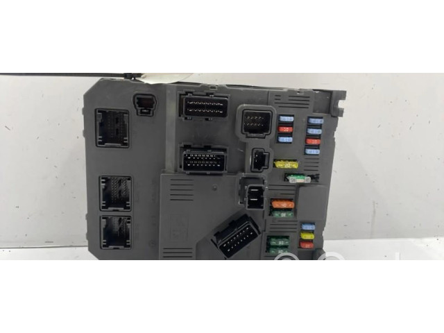 Pojistková skříňka Řídící jednotka BSM 1650882680 Peugeot 206 2007