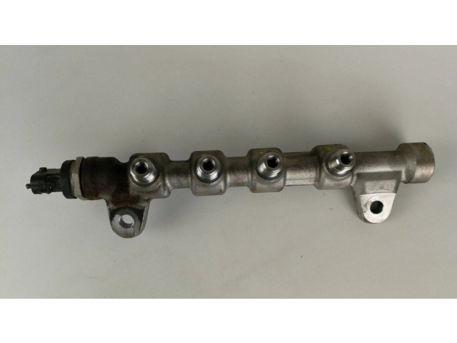 Топливная рампа 55215208, 0445214192 Alfa Romeo Giulietta 2.0