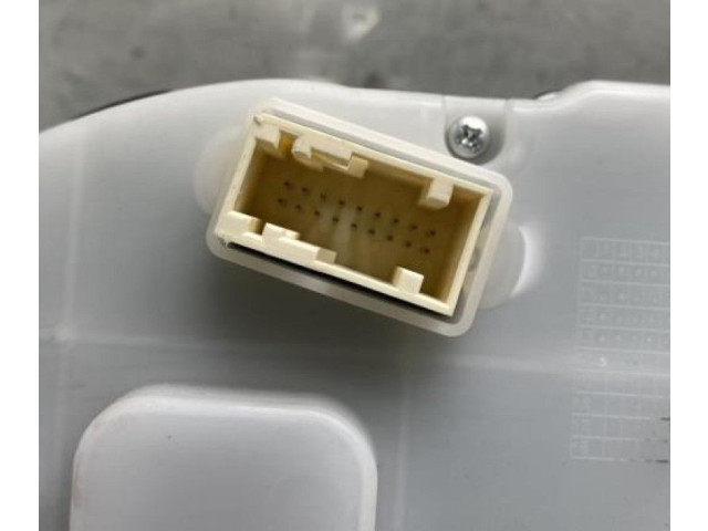 Спидометр (приборный щиток)    9805408680   Peugeot 2008 I