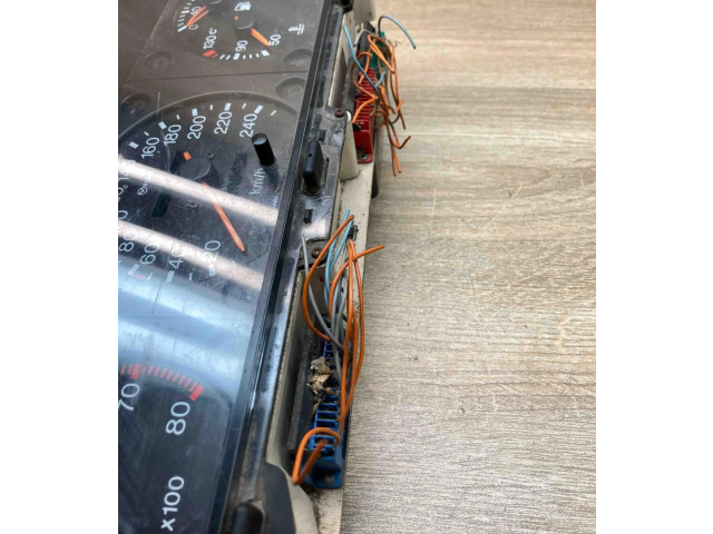 Přístrojová deska Citroen XM 2000 09020499905, 95637565