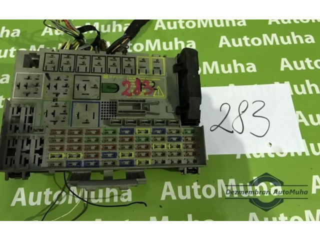   Pojistková skříňka 24412497, GM24412497   Chevrolet Zfira A 2002