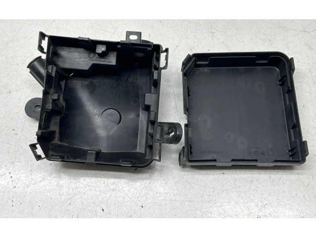   Pojistková skříňka 284B83ZL3A, 284B83ZL3D   Nissan Pulsar 2017