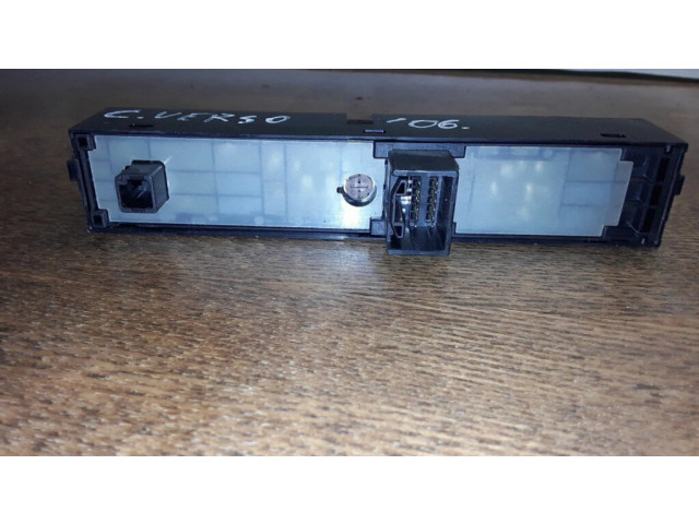 Включатель аварийных фонарей