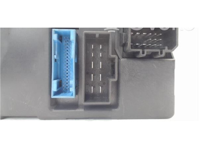 Řídící jednotka 4f0907289g Audi A6 S6 C6 4F 2005