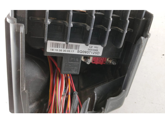 Блок предохранителей 5Q0937125D, 0024685   Audi A3 S3 8V    