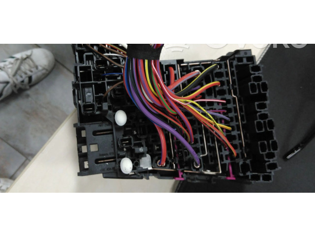 Блок предохранителей 5Q0937615C Audi A3 S3 8V