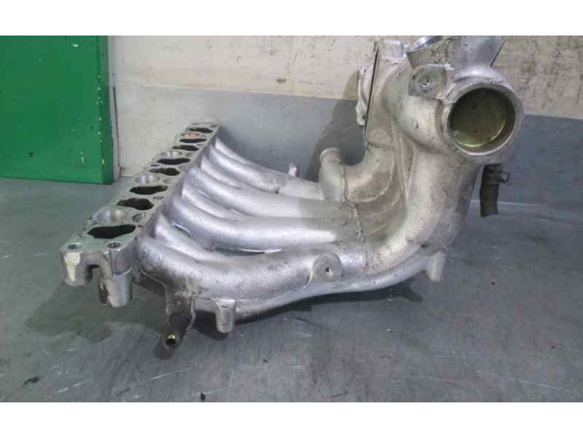 Поршень Всасывающий коллектор 4G93 MD354561 Mitsubishi Carisma