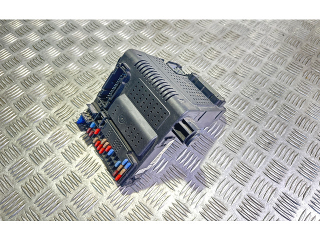 Блок комфорта 30786579, 28155843 Volvo XC90