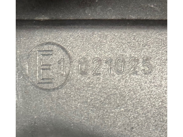 Zpětné zrcátko Volkswagen Touareg II 2012 021025