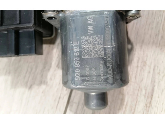 Комплект электрического механизма для подъема окна 5Q0959812E Skoda Octavia Mk3 (5E)