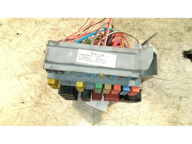 Блок предохранителей    Ford Ka    