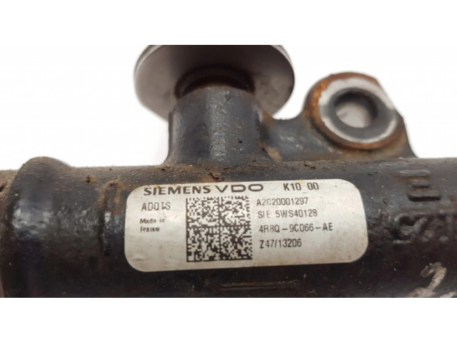 Топливная рампа 4R8Q9C066AE Jaguar S-Type 2.7