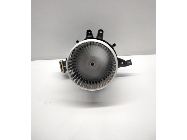 Вентилятор печки    77366898, 1D4230000   Fiat 500L