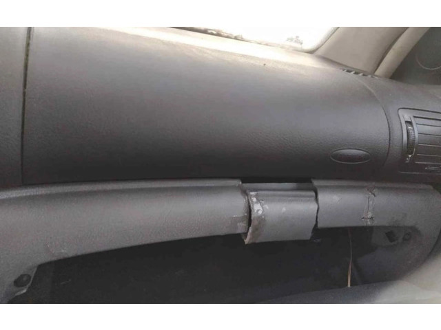 Подушка безопасности двери    Volkswagen PASSAT