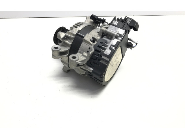 Генератор 32406403 Volvo XC40