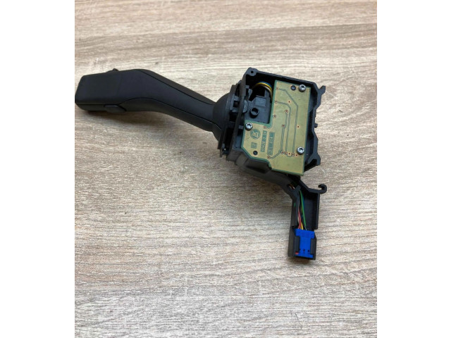 Ручка стеклоочистителей 1K0953519A Volkswagen Golf Plus 2005 - 2013 года