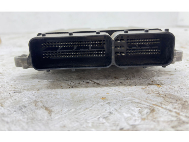 Блок управления двигателя 30771550AB   Volvo V70