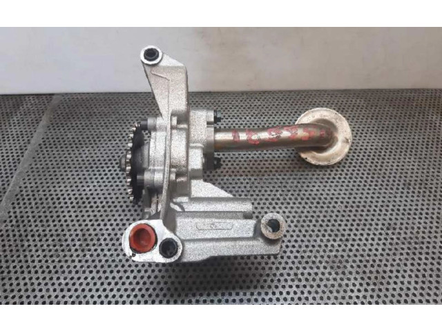 Масляный насос   038115105C  Audi A3 S3 8P 