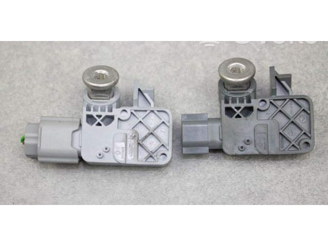 Датчик удара надувных подушек