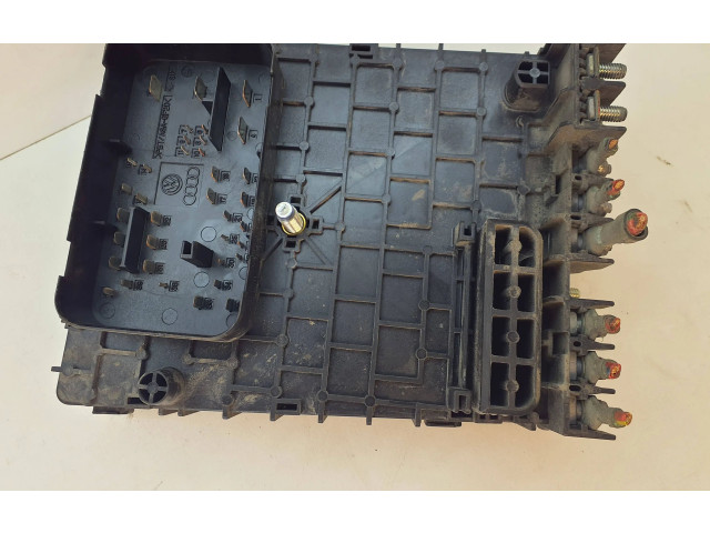 Pojistková skříňka 3C0937125, 63592777 Audi A6 S6 C6 4F 2006