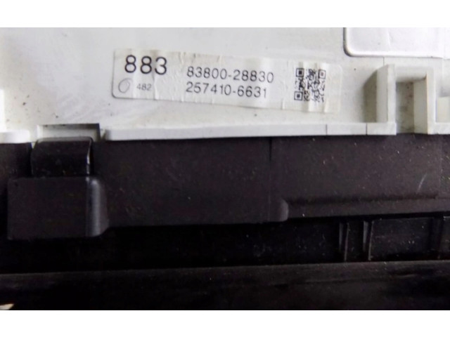 Přístrojová deska Toyota Previa (XR30, XR40) II 2000