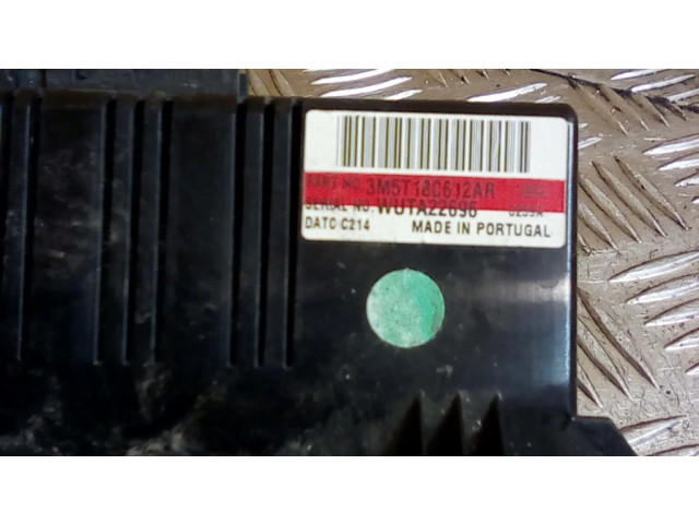 Блок управления климат-контролем 3M5T18C612AR   Ford Focus