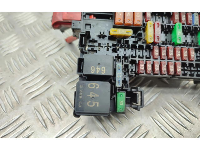   Pojistková skříňka 5WA937615   Volkswagen Transporter - Caravelle T7 2023