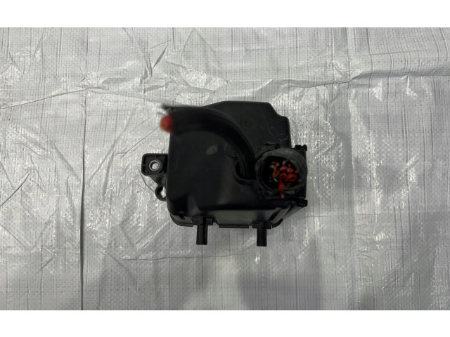   Pojistková skříňka    Alfa Romeo Stelvio 2018