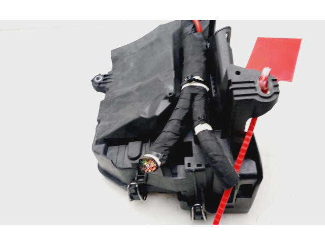 Блок предохранителей A2465400182   Mercedes-Benz CLA C117 X117 W117    