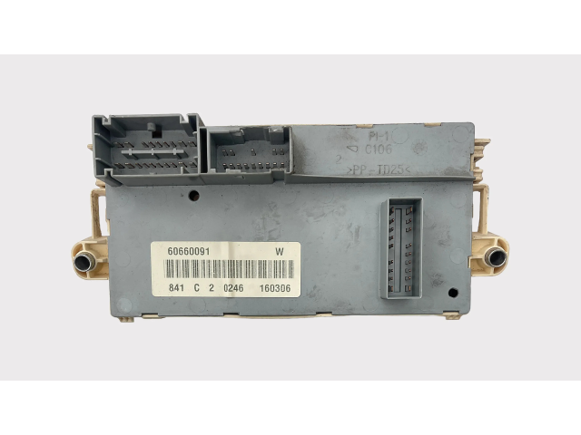 Блок предохранителей 60660091 Lancia Thesis