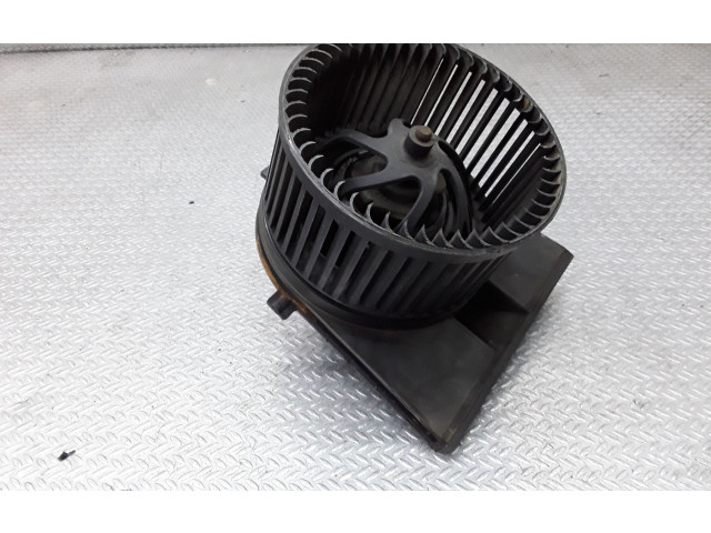 Вентилятор печки 1J1819021 Audi A3 S3 8L