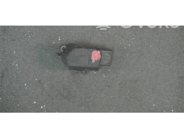 Блок управления климат-контролем    Volvo V70