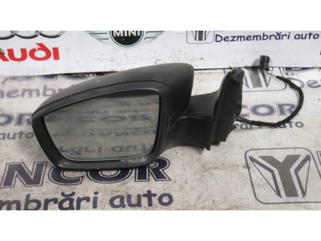 Зеркало электрическое        Skoda Rapid (NH)  2012 - 2019 года   