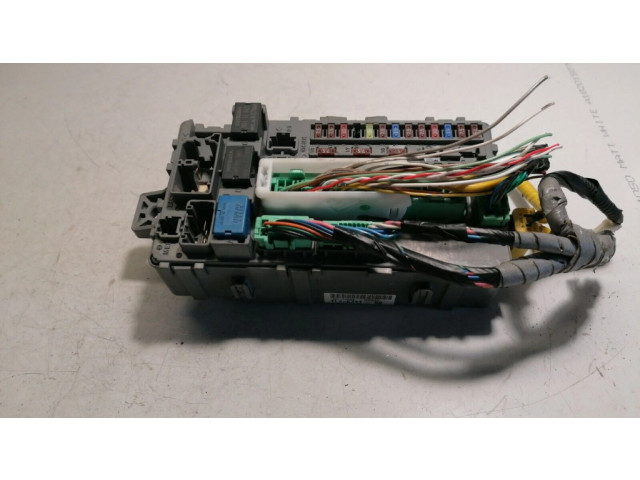 Блок предохранителей TL4E311 Honda Accord