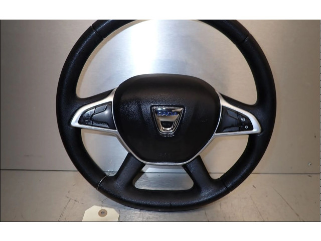 Руль Dacia Logan II 2012 - 2020 года 484001921R